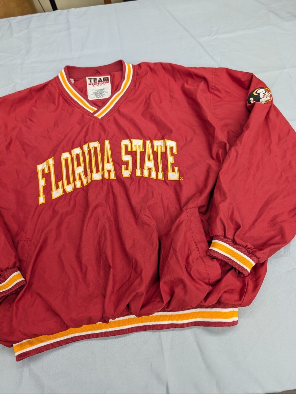 Florida State Seminoles V-Neck Windbreaker Jacket Large Red